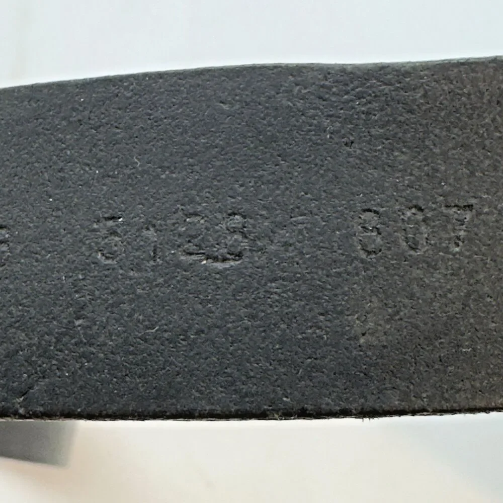 Hugo Boss Black Cow Leather Belt Men's 38 Engraved HB Silver Tone Buckle 5128